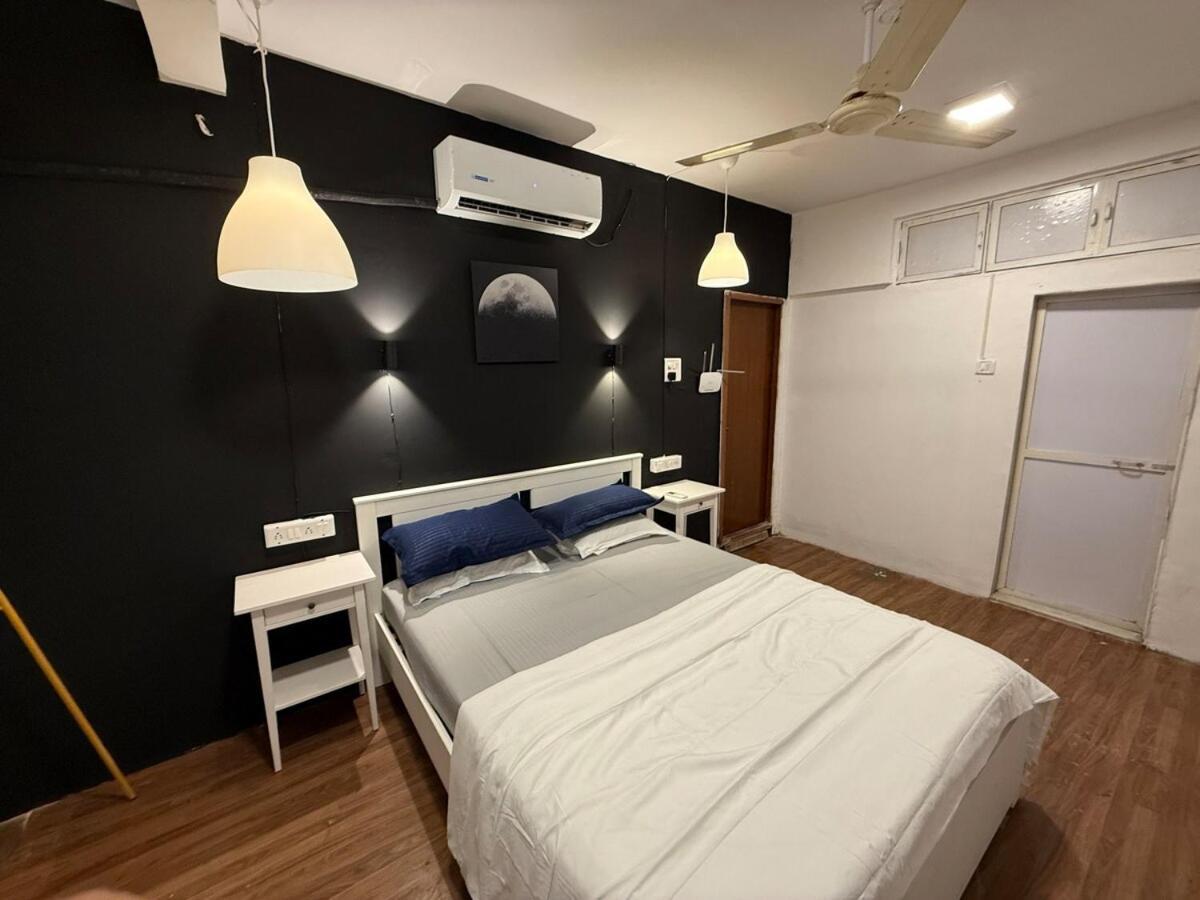 Elite 2 - Premium 2bhk - Lokhandwala Andheri