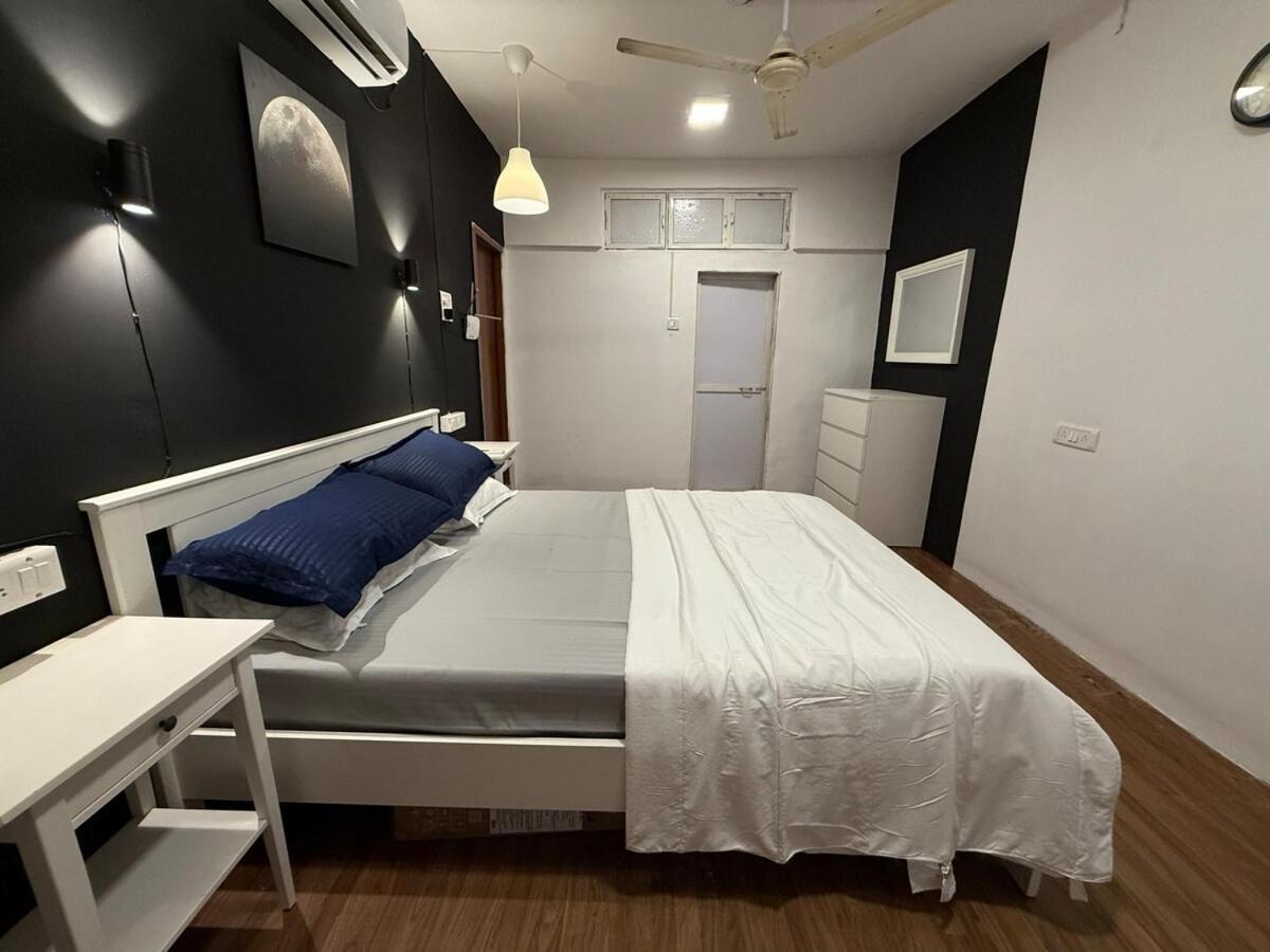 Elite 2 - Premium 2bhk - Lokhandwala Andheri *